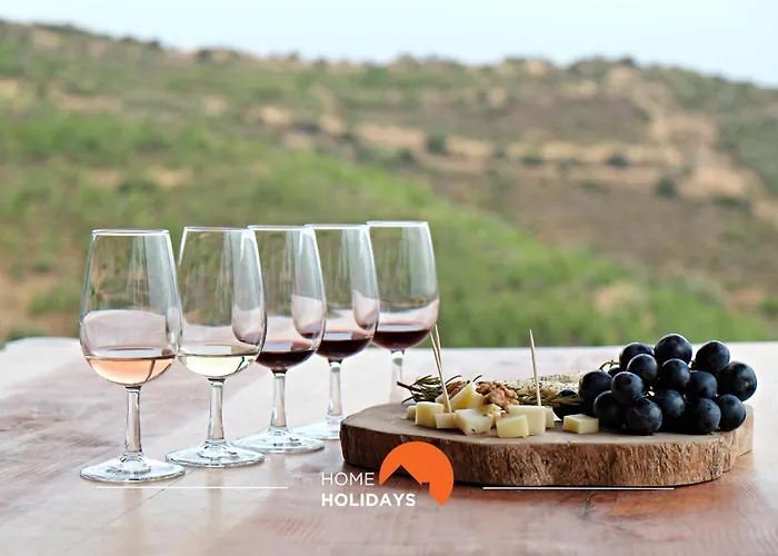 #211 Cerro Lagoa By Holidays *