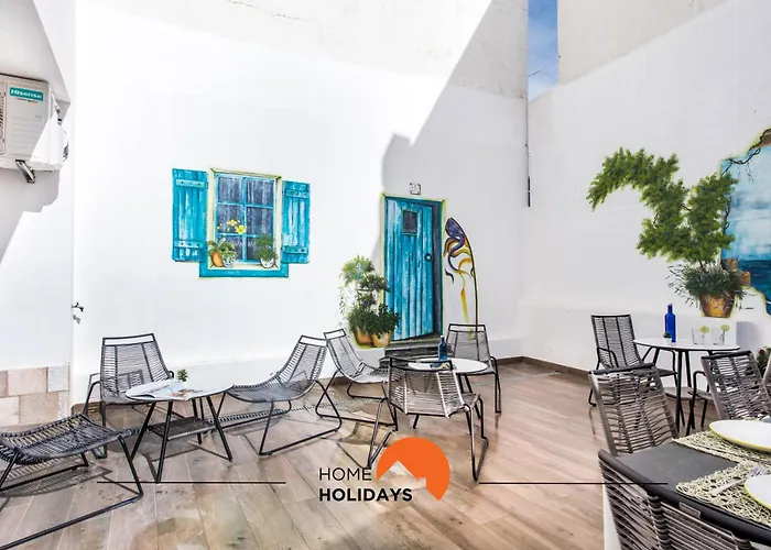 #211 Cerro Lagoa By Holidays Feriehus *