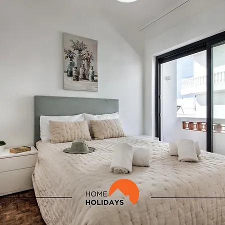 #211 Cerro Lagoa By Holidays